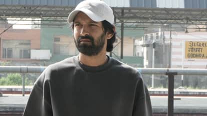 Vikrant Massey was in trouble for coming into films said his mother used to run tiffin service for money