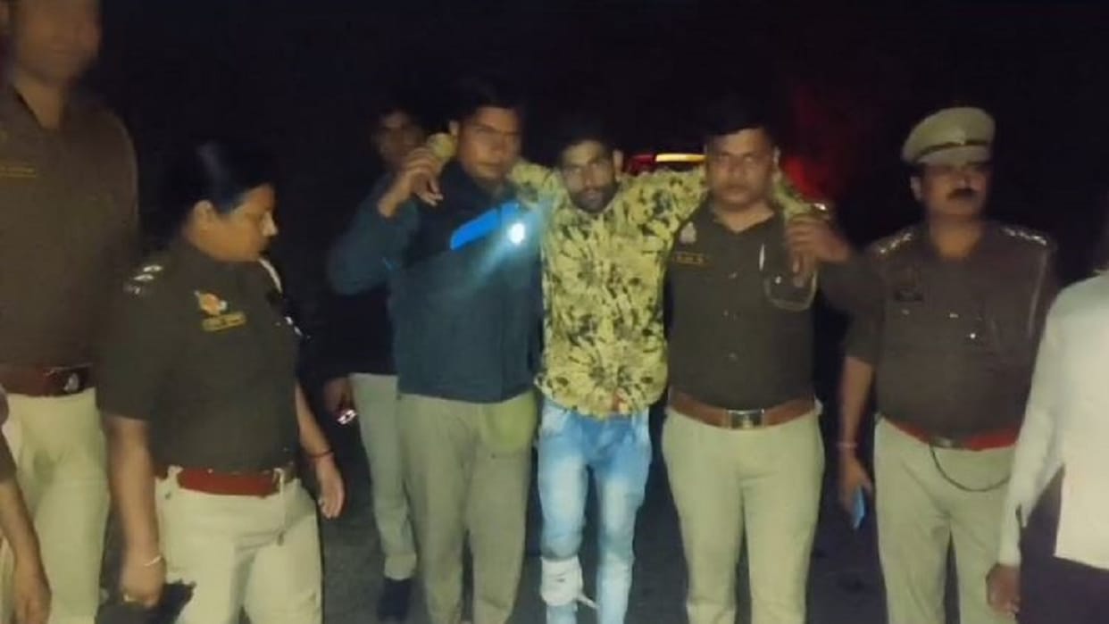 Police arrested two robbers in encounter in Lakhimpur Kheri