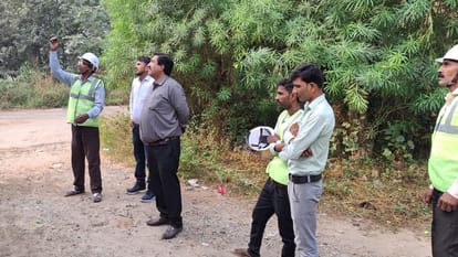 Meerut: The dacoits took hostages and beat them, did this to women… but the police threatened the victims only