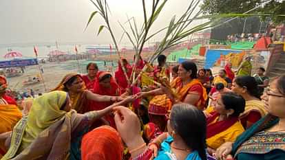 Dev Uthani Ekadashi 2024 Devotees took dip in Ganga in Kashi