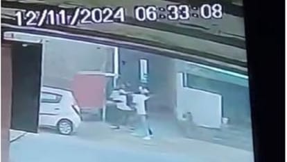 ढाबे पर चाय पी रहे शख्स का अपहरण