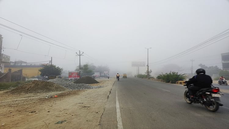 पंजाब में कोहरा शुरू:अमृतसर में दृश्यता 800 मीटर दर्ज, 5.6 डिग्री के साथ फरीदकोट रहा सबसे ठंडा – Fog In Punjab Visibility Recorded At 800 Metres In Amritsar Faridkot Coldest पंजाब में कोहरा शुरू:अमृतसर में दृश्यता 800 मीटर दर्ज, 5.6 डिग्री के साथ फरीदकोट रहा सबसे ठंडा – Fog In Punjab Visibility Recorded At 800 Metres In Amritsar Faridkot Coldest