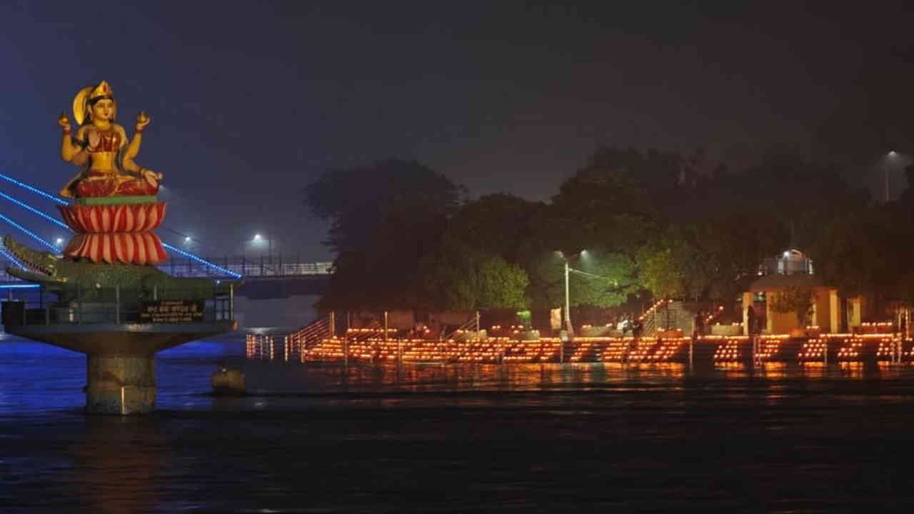 Igas Festival in Uttarakhand Haridwar Deep Deepawali Ganga Ghats lit up with three lakh lamps Watch Photos
