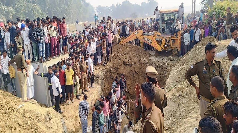 Kasganj accident: Such a pit of death did not even give chance to escape four women died