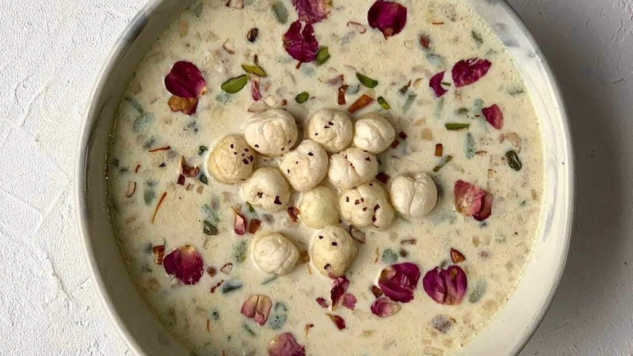 chaitra navratri 2025 6th day katyayani mata bhog recipe offer these honey kheer bhog prasad
