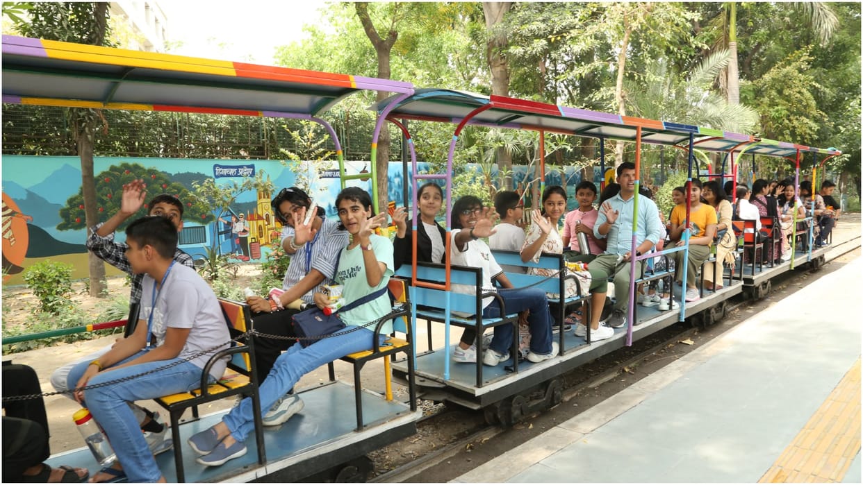 Best 5 Fun Fiiled Spots in Delhi To Celebrate Children's Day 2024