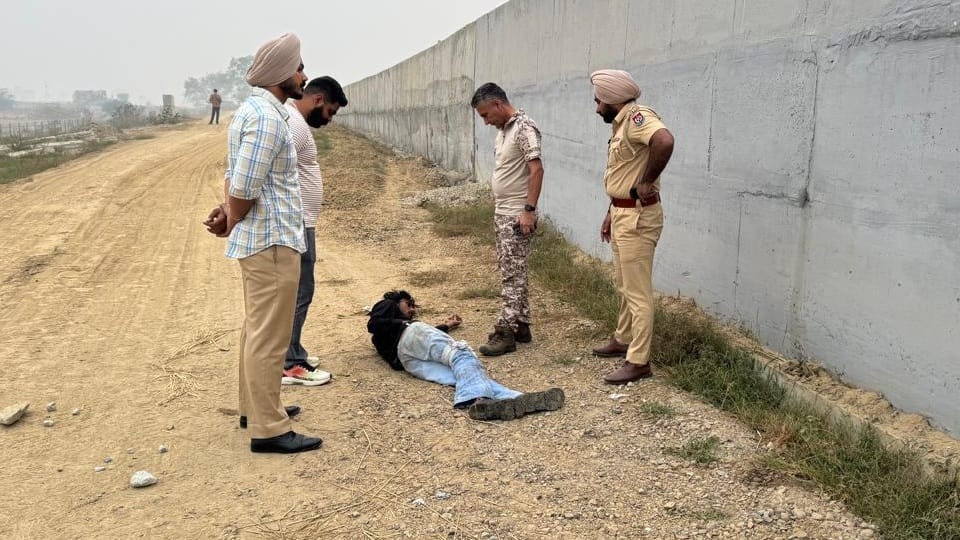 Encounter between amritsar police and gangsters