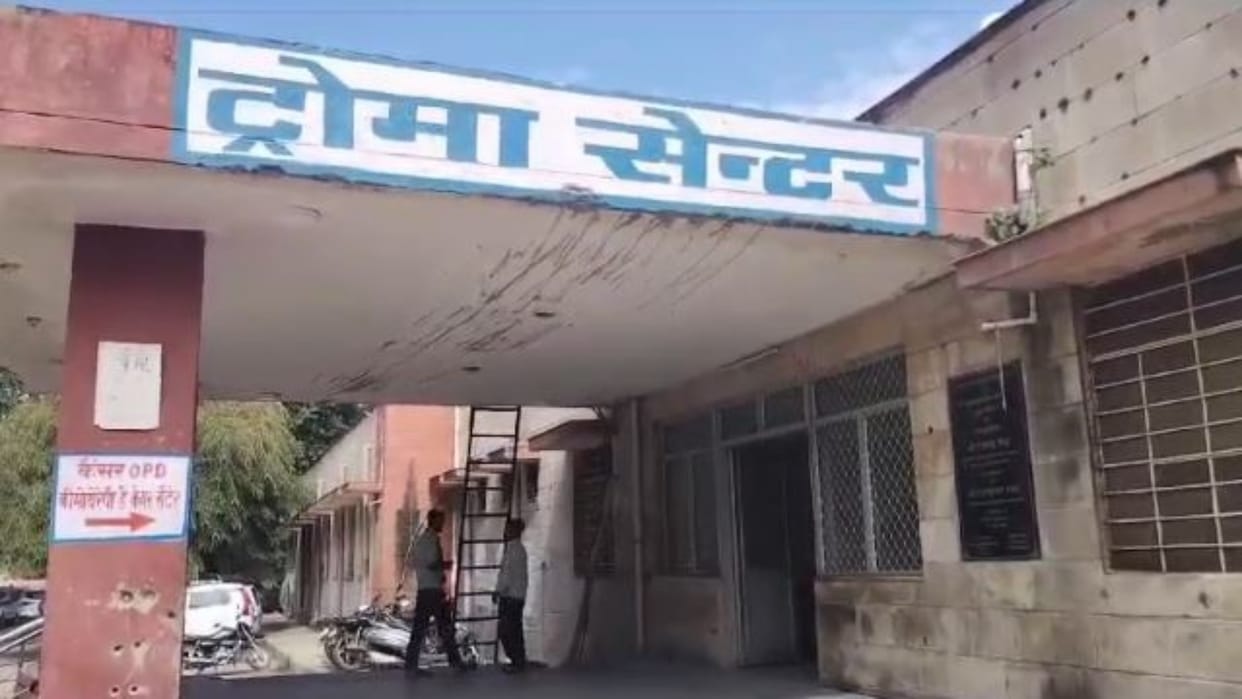 Alwar News: The attackers beat up the uncle and nephew who had gone to eat, 4 people were injured
