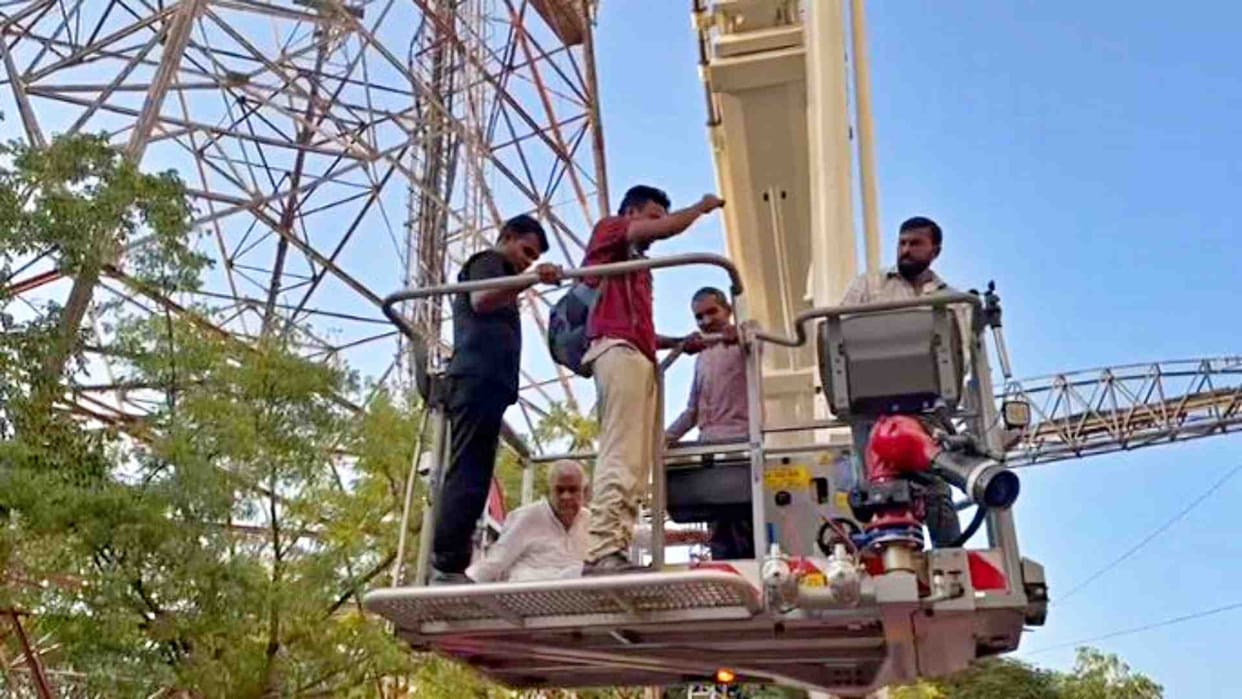 Dimple Meena murder: Kirori Lal Meena climbed the tower and brought the youths down safely