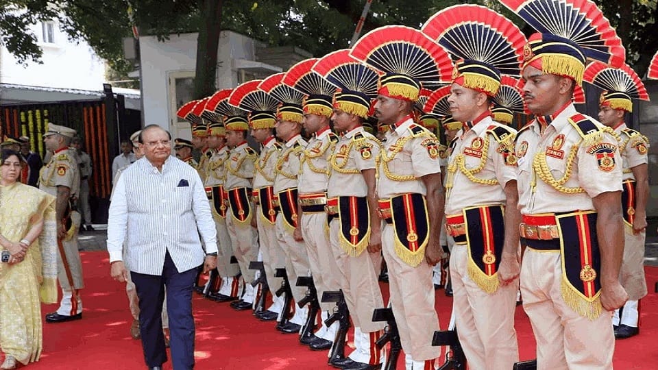 Delhi LG orders immediate appointment of 2346 home guards all have passed all the criteria