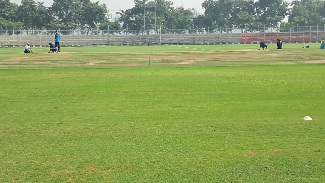 Haryana vs Kerala cricket match at Chaudhary Bansi Lal Stadium Lahli, Rohtak, delayed due to bad weather
