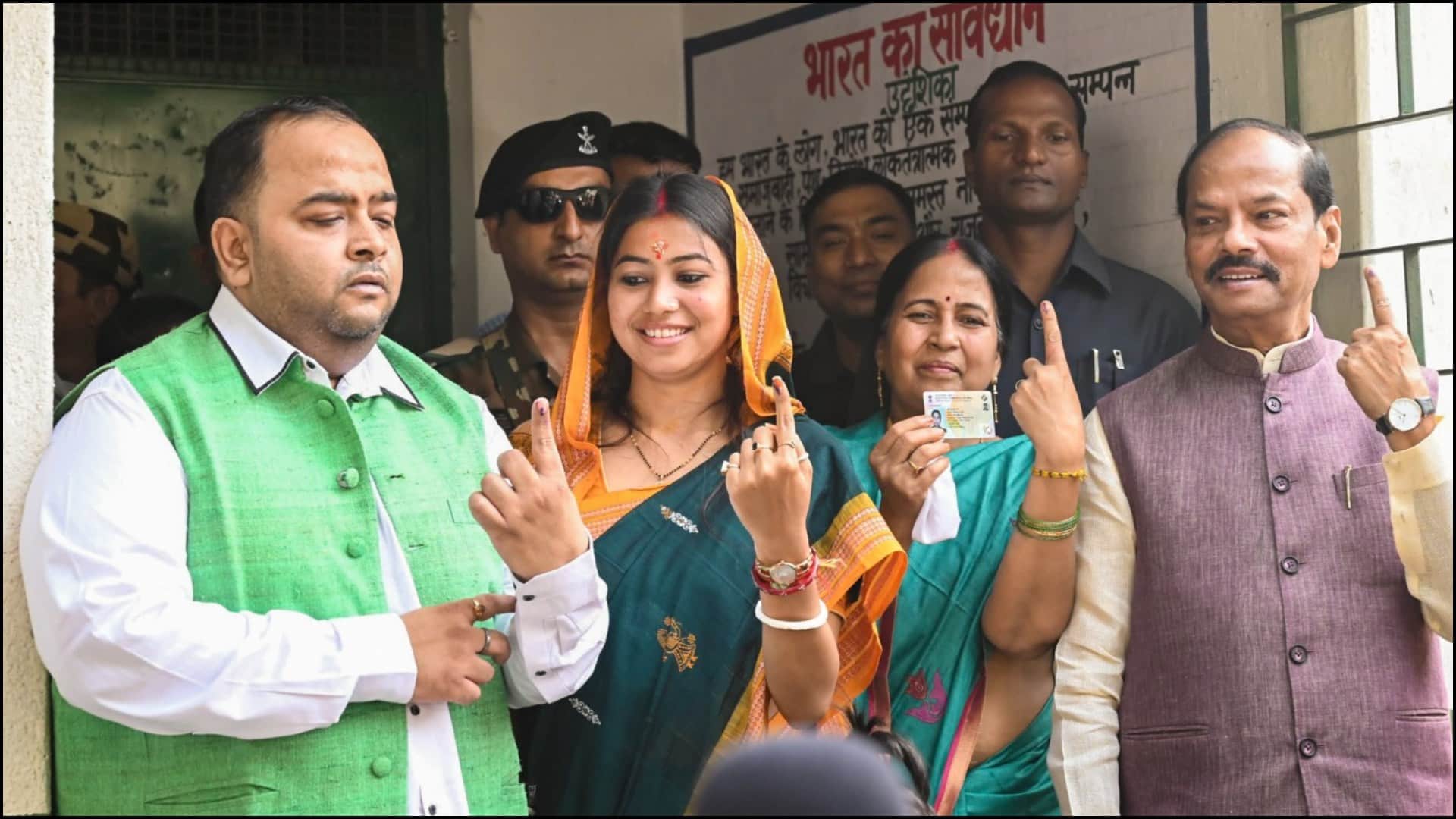 Jharkhand Assembly Election 2024 by polls photos voting detail news in hindi
