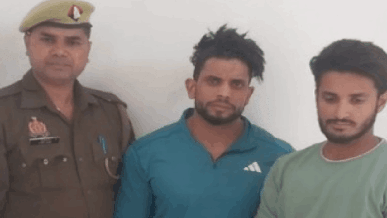 Hookah bar caught in Mussoorie, two arrested