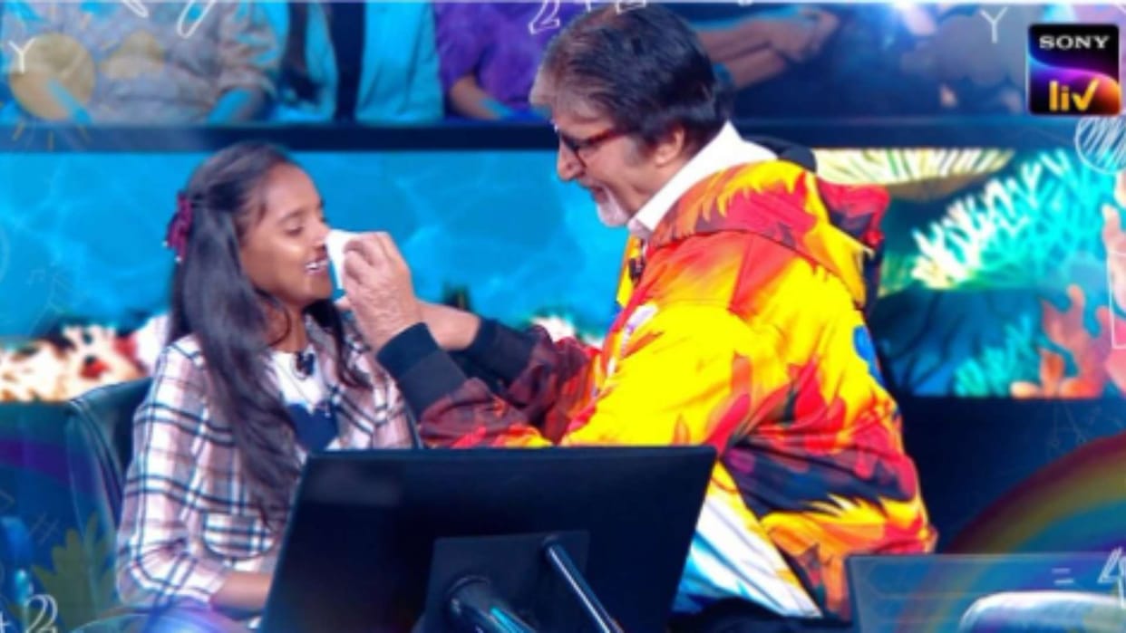 KBC 16 13 year old Hetvi Patel gets emotional on show host amitabh bachchan gesture wins hearts
