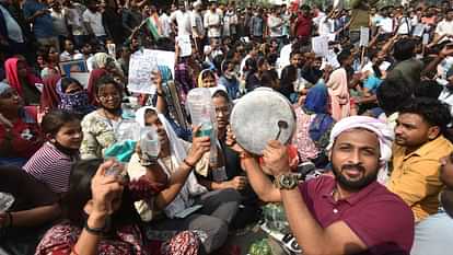 Prayagraj news UPPSC aspirants protest enters its third day demanding one day, one shift exams