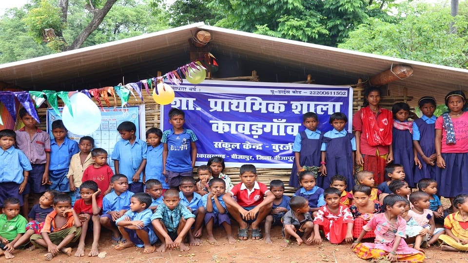 रंग लाई स्कूल फिर चले अभियान की मुहिम