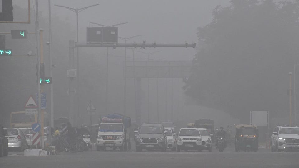 Chandigarh air pollution AQI 409 advisory issue weather update