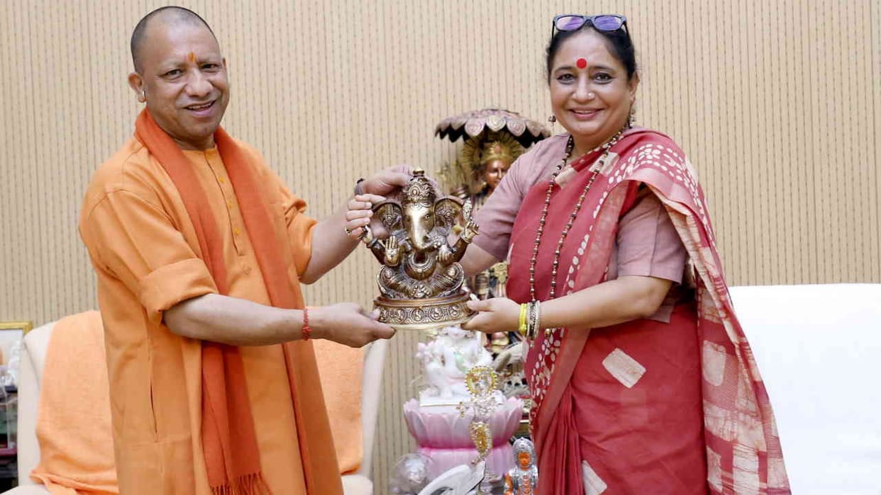 CM Yogi Adityanath took information about his village Panchur Kotdwar Uttarakhand News in hindi