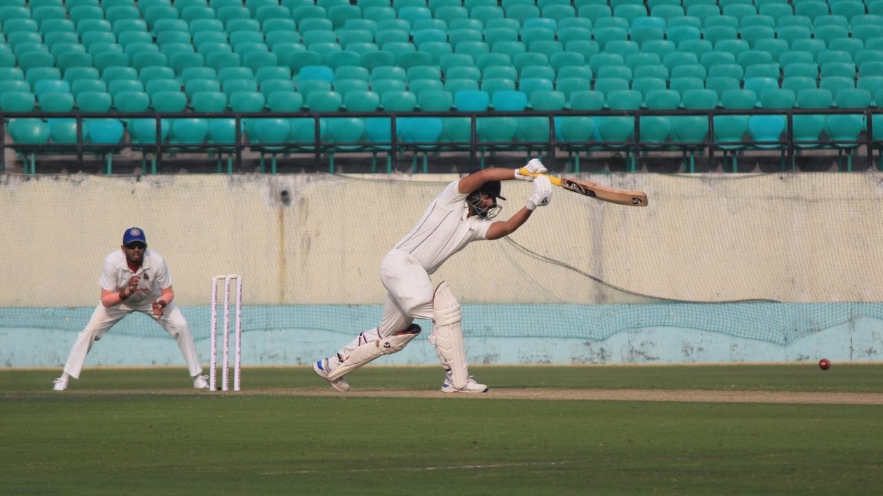 Himachal Ranji Trophy Puducherry collapses at 85 runs VK Galetiya and Mukul take 3-3 wickets