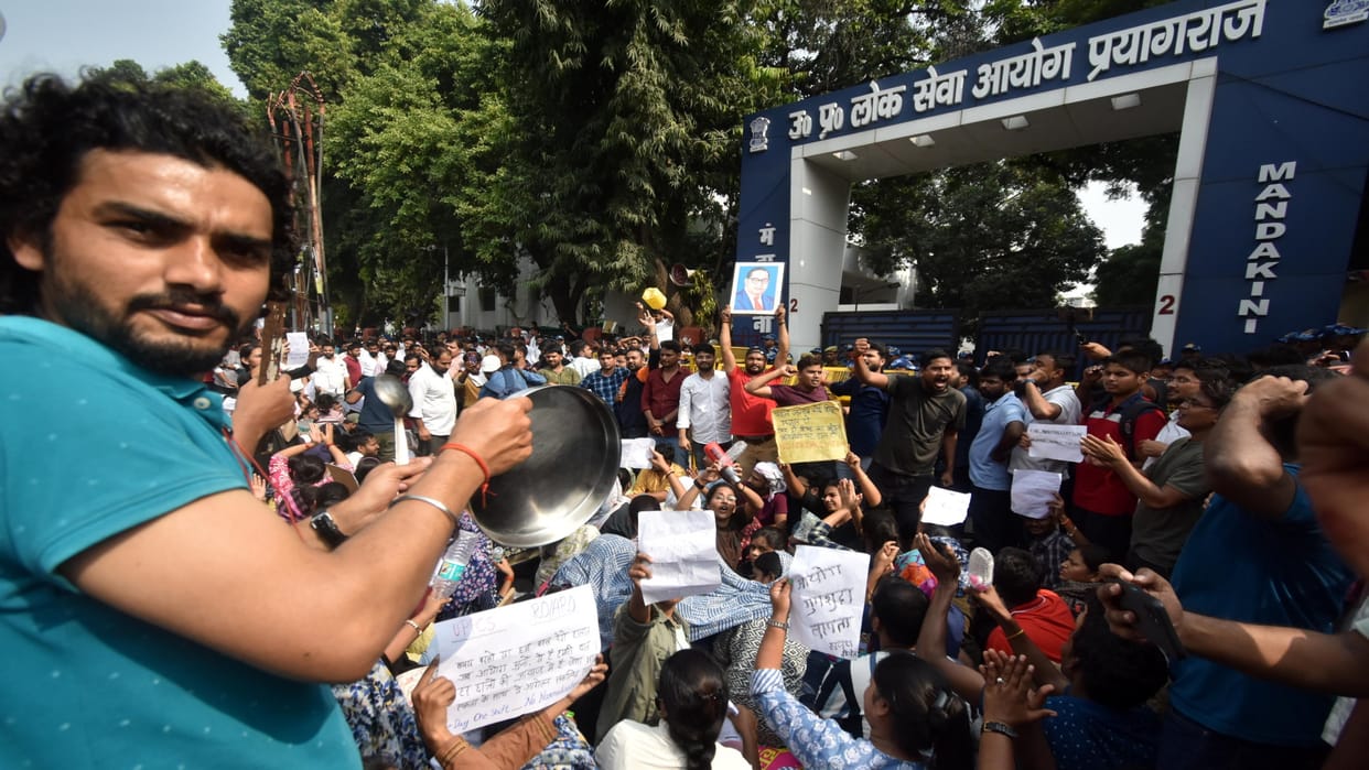 UPPSC Protest: Case filed against 12 for breaking government barriers and boards, spreading unrest