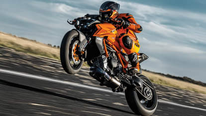 2024 KTM 1390 Super Duke R