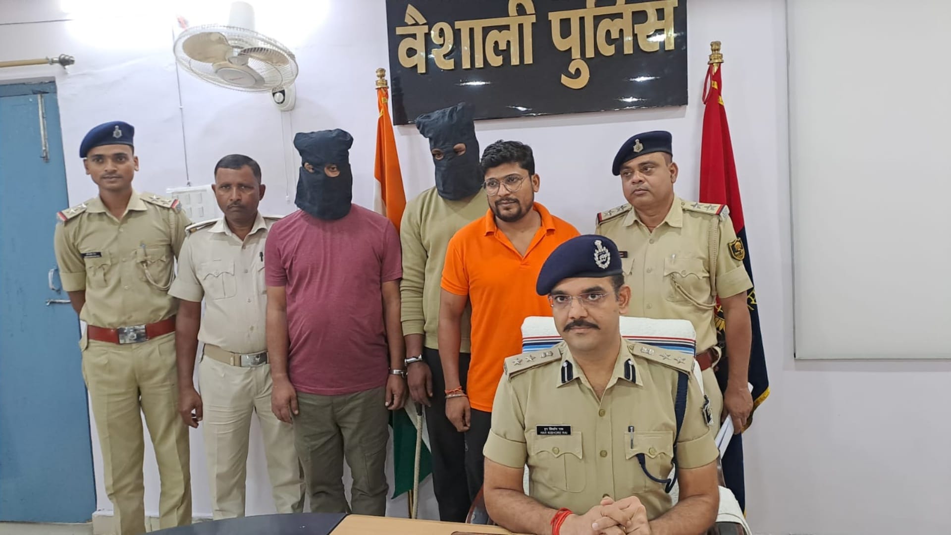 Bihar News Muthoot Finance robbery case in Vaishali police arrested criminal with weapon and bullet