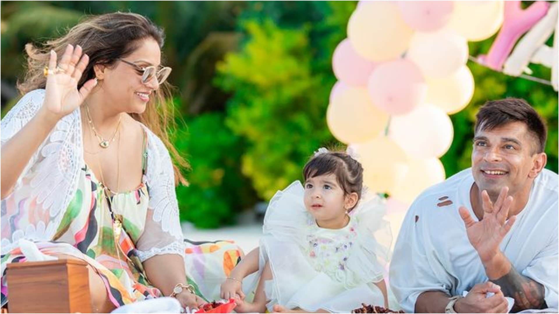 Bipasha Basu Karan Singh Grover celebrated daughter Devi birthday on beach as she Turns 2 photos goes viral