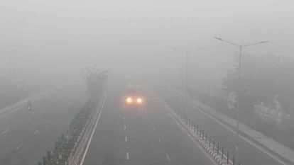Dehradun AQI: हर तरफ धुंध-धुआं...और खराब हुई हवा...सप्ताह में सबसे ऊंचे स्तर पर पहुंचा प्रदूषण Dehradun Air Quality Index AQI Oxygen level is decreasing due to pollution risk of flu increases