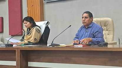 Kekri News: केकड़ी में धरती आबा जनजातीय ग्राम उत्कर्ष अभियान की तैयारी, जनजातीय गौरव दिवस मनाने की भी योजना Kekri News: Preparation for Dharti Aaba Tribal Village Development Campaign in Kekri