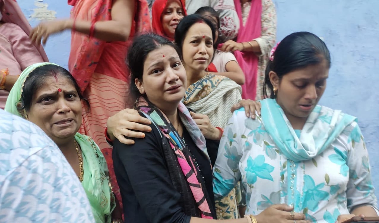 Etawah murder case New twist Where did suicide note sent to CO go from house these questions arose