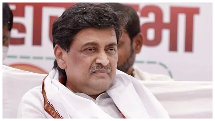 Maharashtra Election 2024 Batenge To Katenge Slogan Not In Good Taste Says  Bjp Leader Ashok Chavan - Amar Ujala Hindi News Live - Maharashtra:''बंटेंगे  तो कटेंगे' का नारा सही नहीं', भाजपा नेता