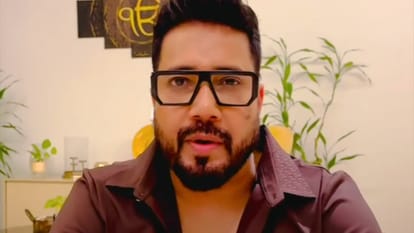 Mika Singh criticizes Diljit Dosanjh for casting Pakistani actress Hania Aamir in Movie Sardaar Ji 3