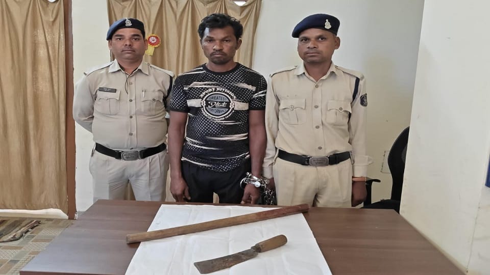 police solved mystery of blind murder in two days accused balsay pankra arrested in jashpur