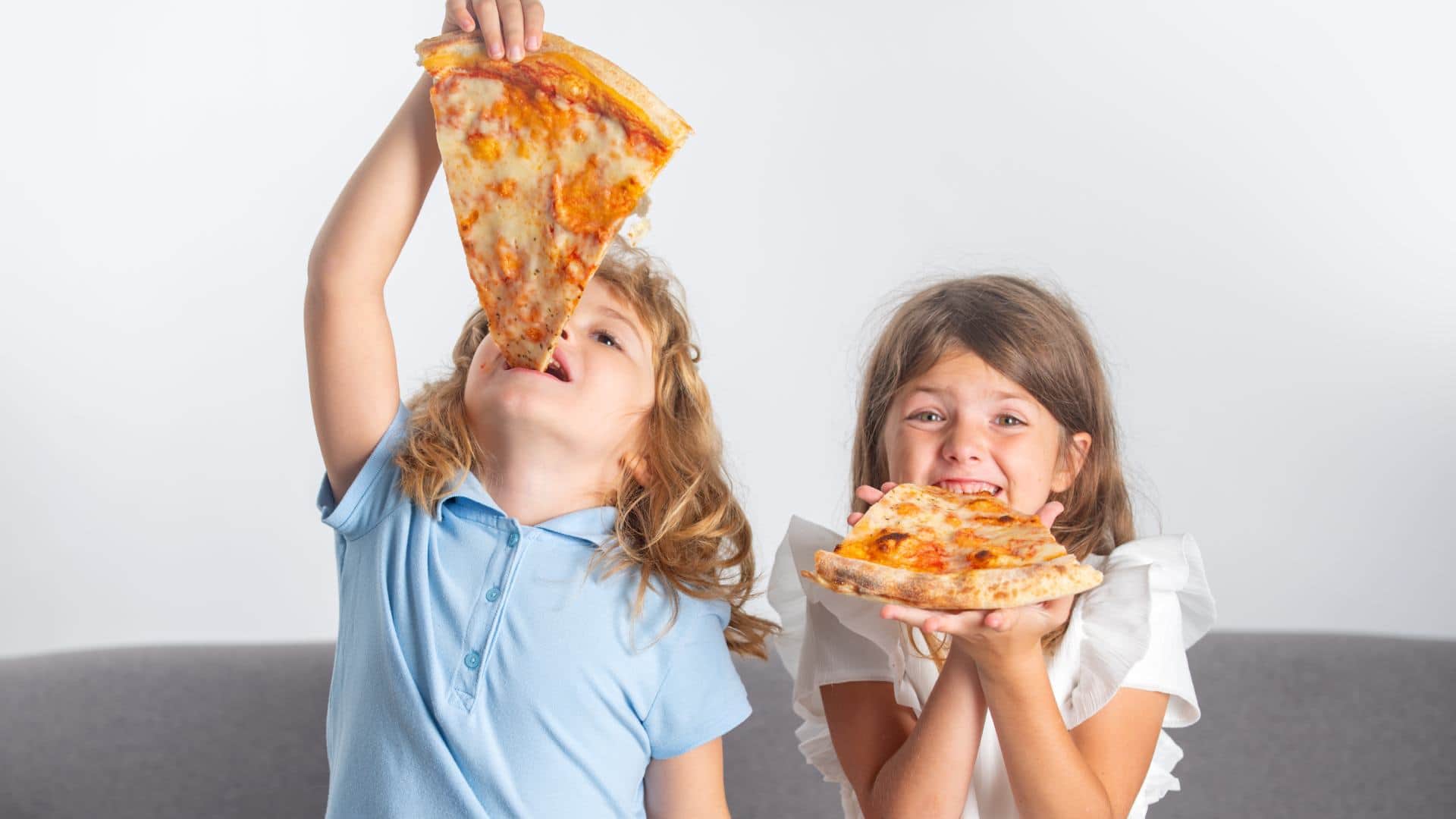 roti pizza recipe step by step guide how to make roti pizza at home in hindi