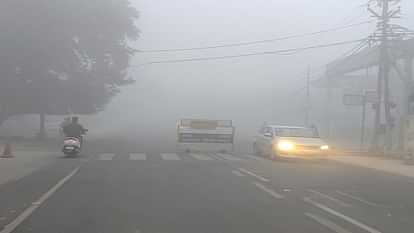 UP Weather Dense fog in many districts including Agra decrease in maximum temperature winter