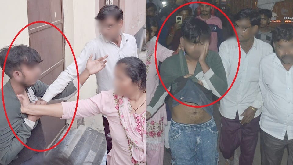 Sambhal: flirt handed ring to student, people nearby caught accused and beat him up
