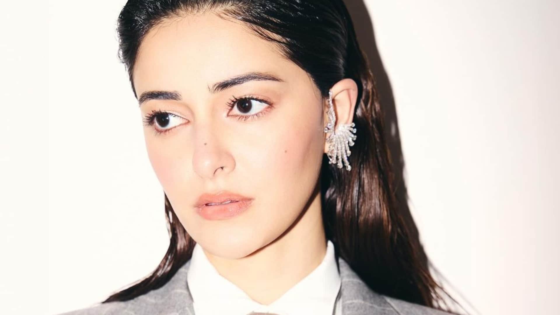 Ananya Panday fabulous lives of Bollywood wives star Bhavana Panday shocked Student Of The Year 2 connection