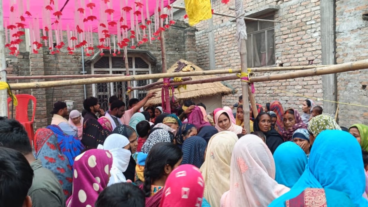Bettiah Crime: Brother stabbed to death on sister's wedding day, happiness of house turned into mourning