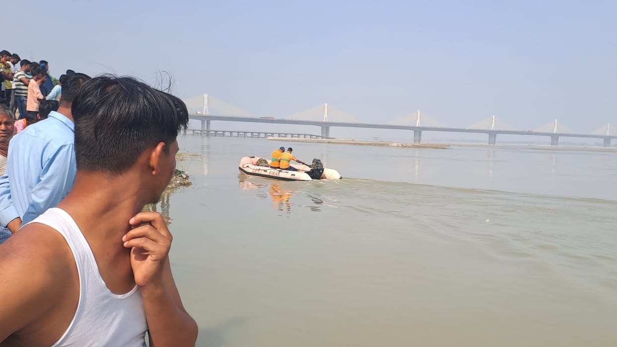 Bihar News: Major accident during Ganga Snan on Kartik Purnima in Patna; 2 people drowned, search continues