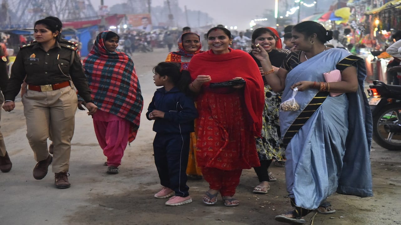 devotees took bath in Ramganga On Kartik Purnima in Bareilly