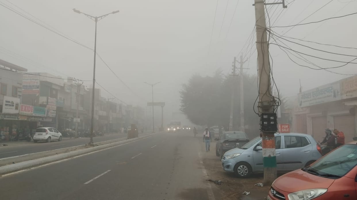 Dense fog in Haryana, Visibility limited to 20 meters in many districts including Kurukshetra