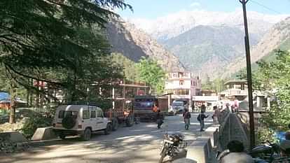 45 homestays, hotels and camping sites running without registration in Kasol