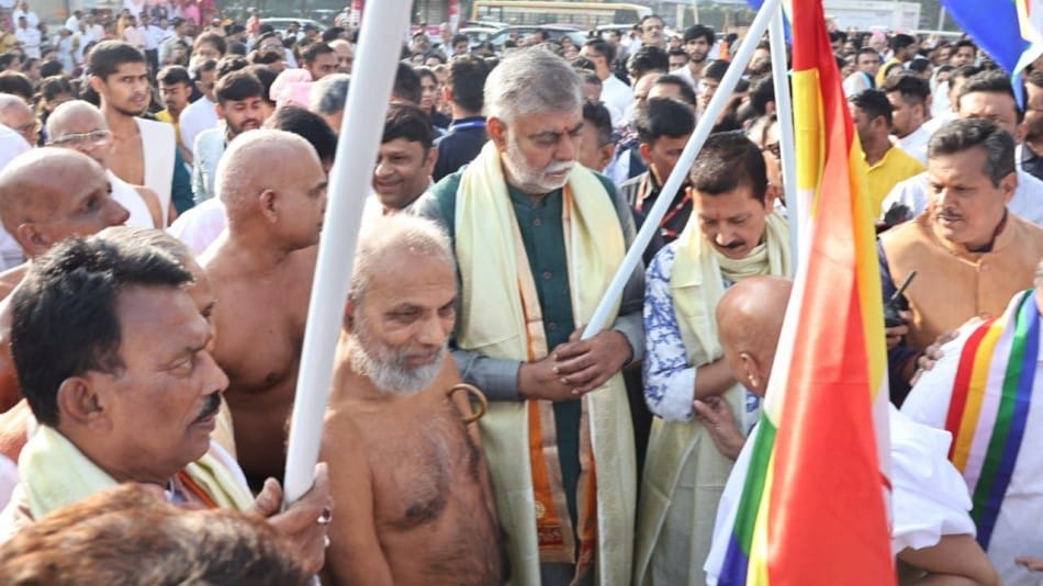 indore news rathyatra jain samaj siddha chakra mahamandal