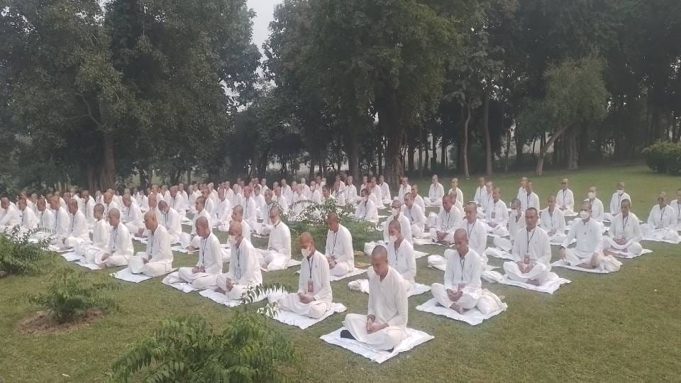 Buddhist pilgrimage site Shravasti is full of Buddhist monks Thailand team performed special pooja