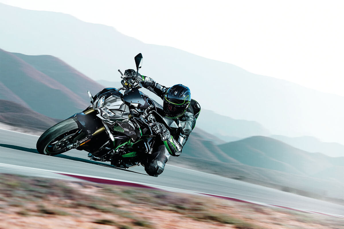 Kawasaki India launches 2025 Z H2 and Z H2 SE Motorcycle Know Price Features Specifications Details