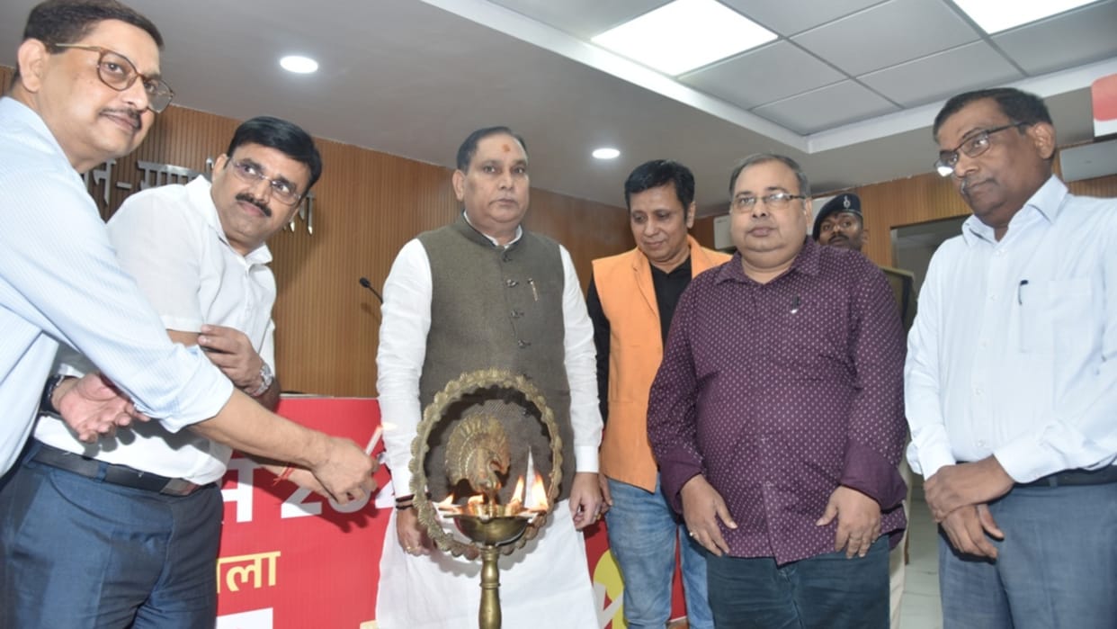 Bihar News : National Press Day celebrated in Information and Public Relations Department patna