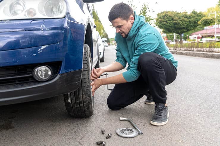 Why Are Car Tyres Always Black Scientific Reason Gadi Ke Tyre Kale Kyu Hote Hai