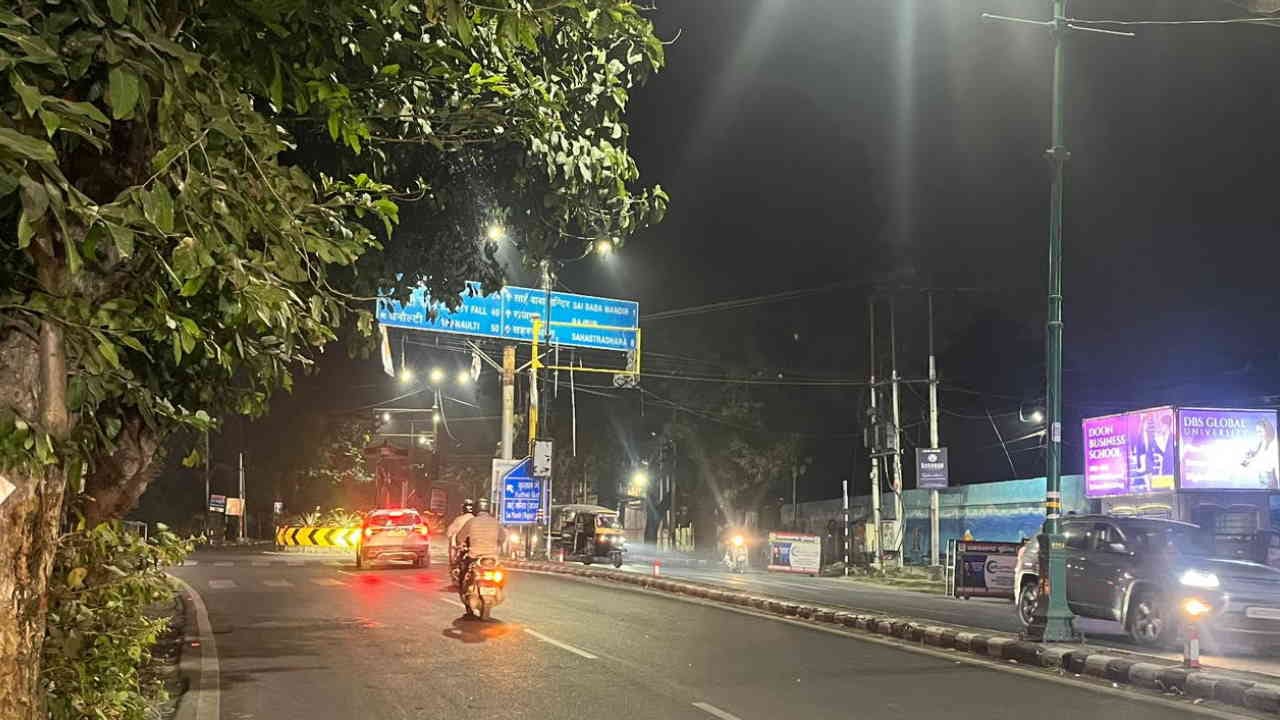 After Dehradun car accident difference was seen on the roads police also appeared alert in all areas