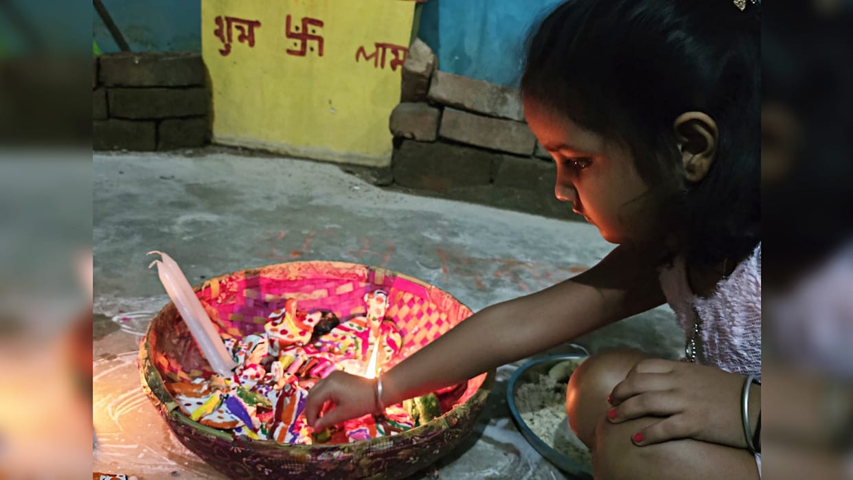 Saharsa: Sama-Chakeva festival of unbreakable love between brother-sister celebrated with joy in Mithilanchal