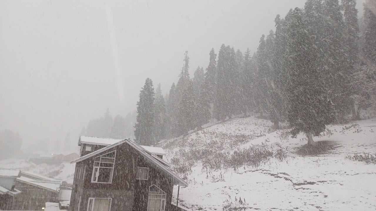 Jammu Kashmir Weather: Increase in cold nights in Kashmir, temperature in Srinagar -1°C, steps towards snowfal